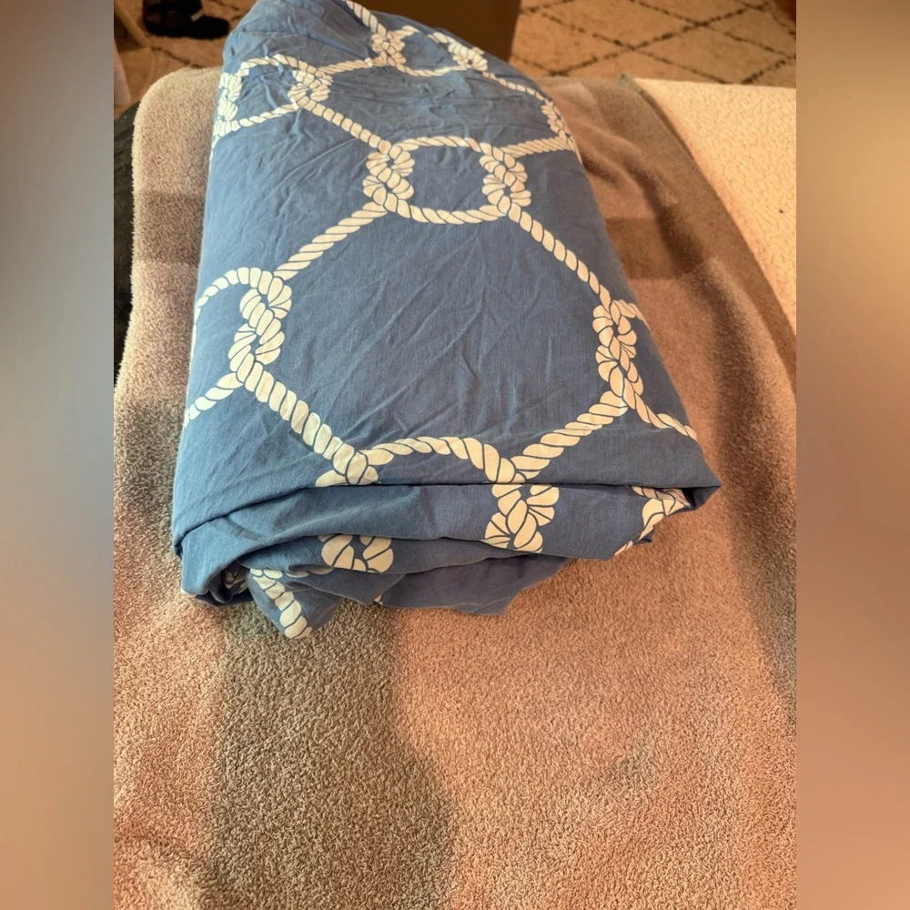Jonathan Adler Queen Duvet in light Blue 100% Cotton Nautical Knot Wht pattern
